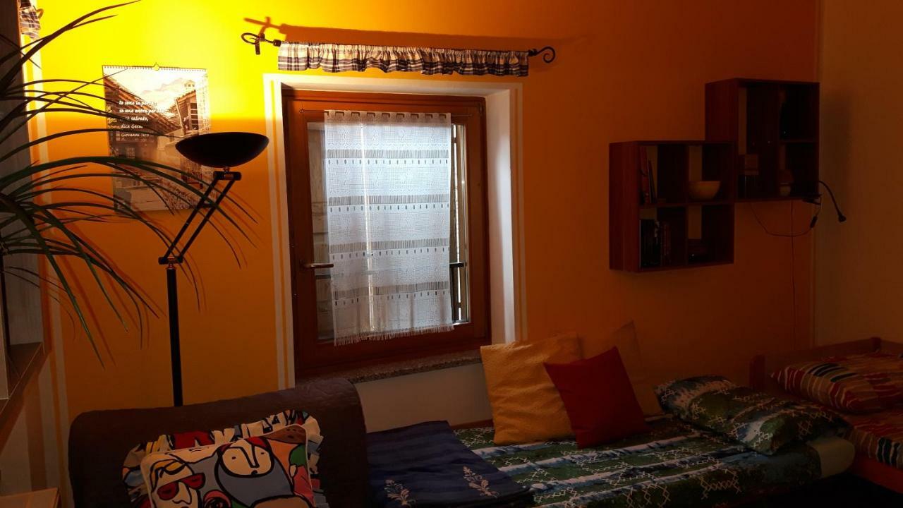 דירות Stazzona Casa Vacanze Ca' Manara מראה חיצוני תמונה